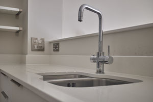 Kitchen- click for photo gallery